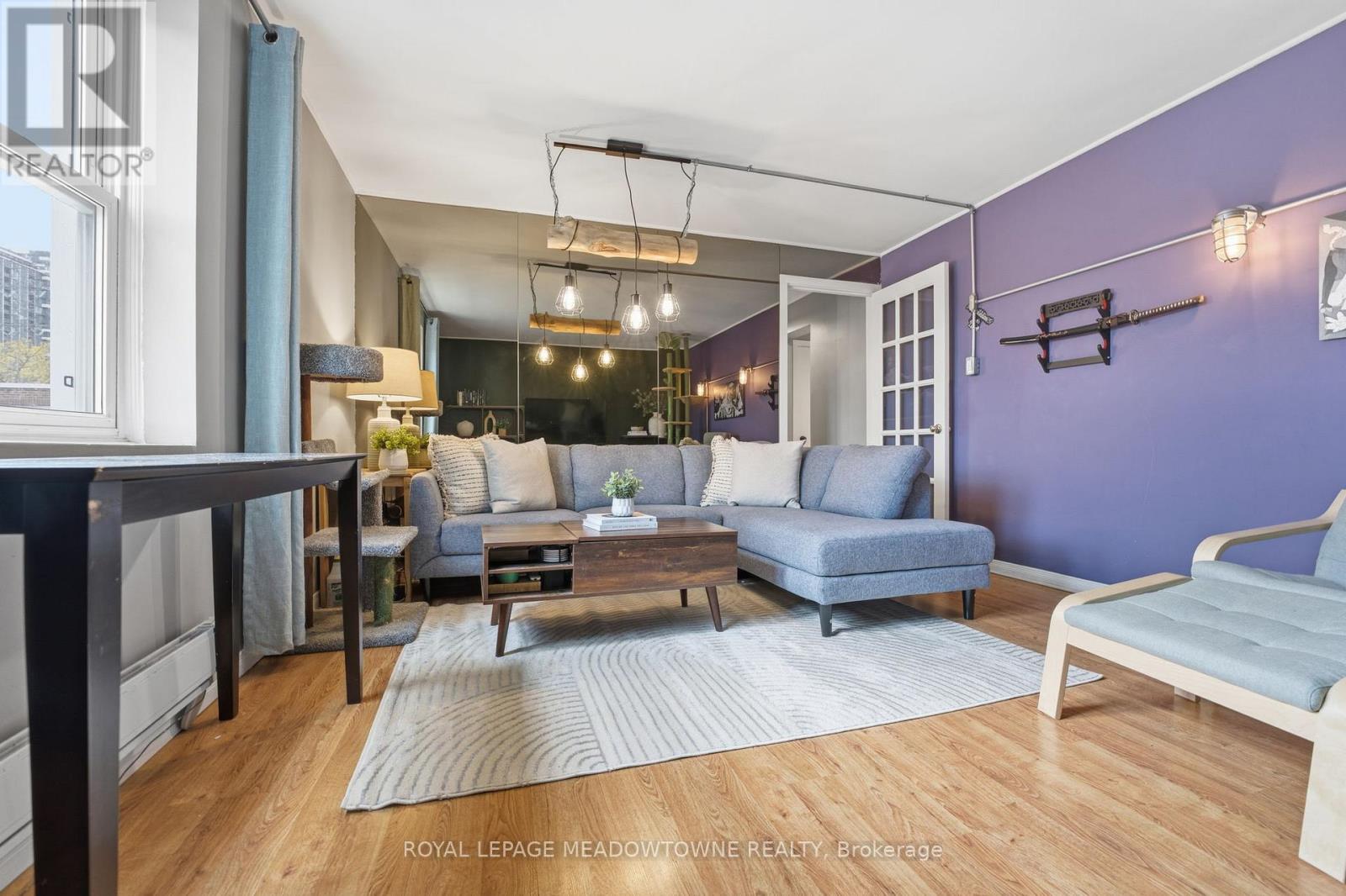 #15 1351 LAKESHORE ROAD - 14