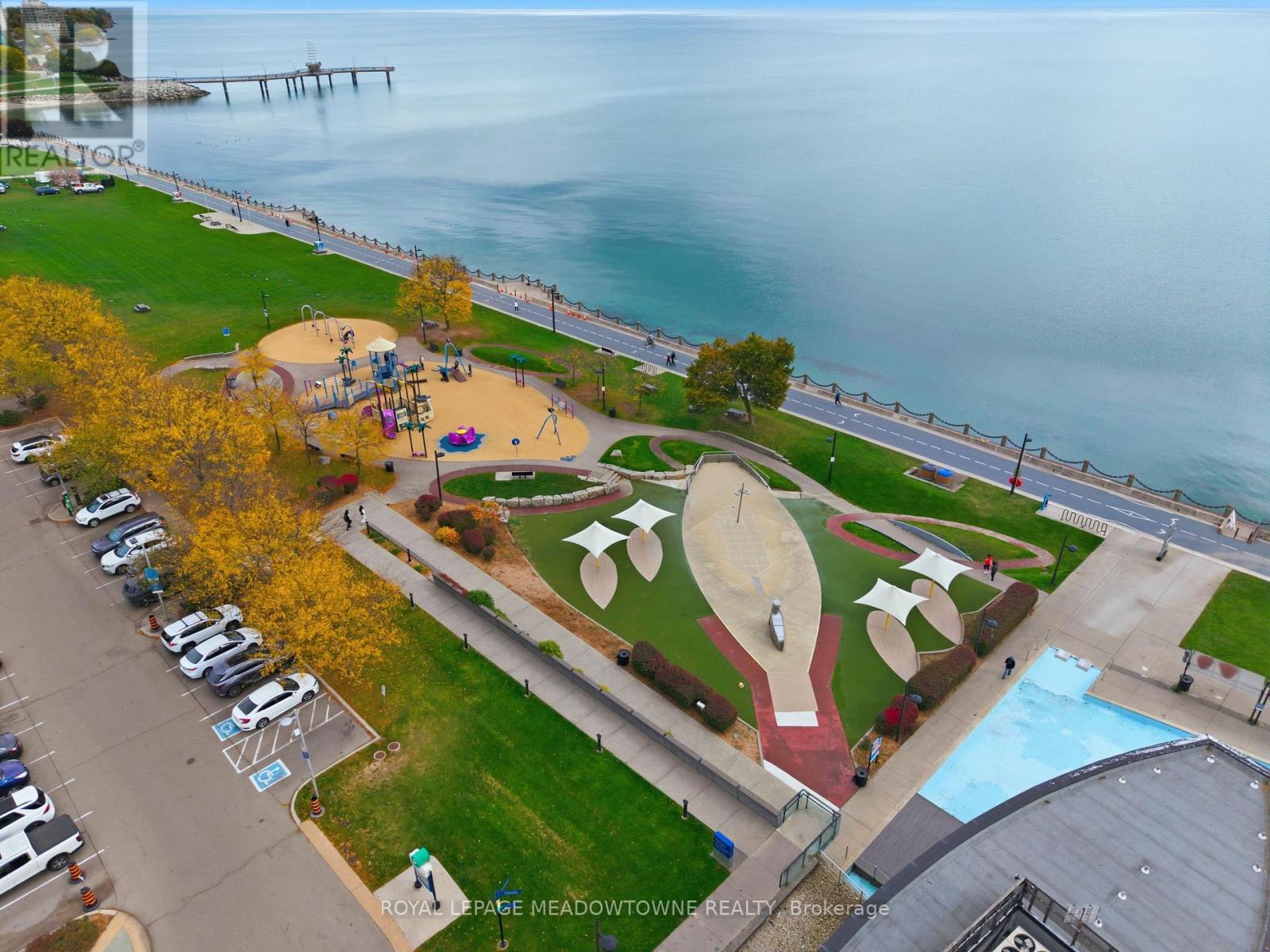 #15 1351 LAKESHORE ROAD - 22