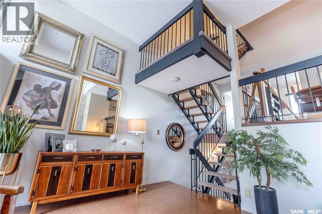 #52 455 PINEHOUSE DRIVE - 10