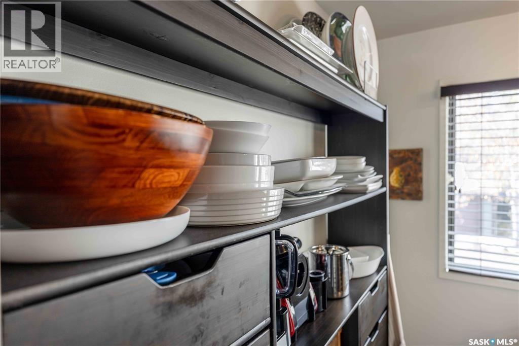 #52 455 PINEHOUSE DRIVE - 13