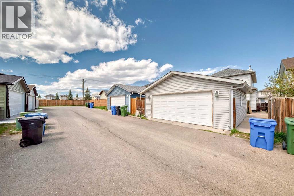 
          88 Taralea Gardens Northeast
            <br/>
            <span>Calgary</span>
            , 
            <span>AB</span>
             <span>T3J4W5</span>
         - Photo 32