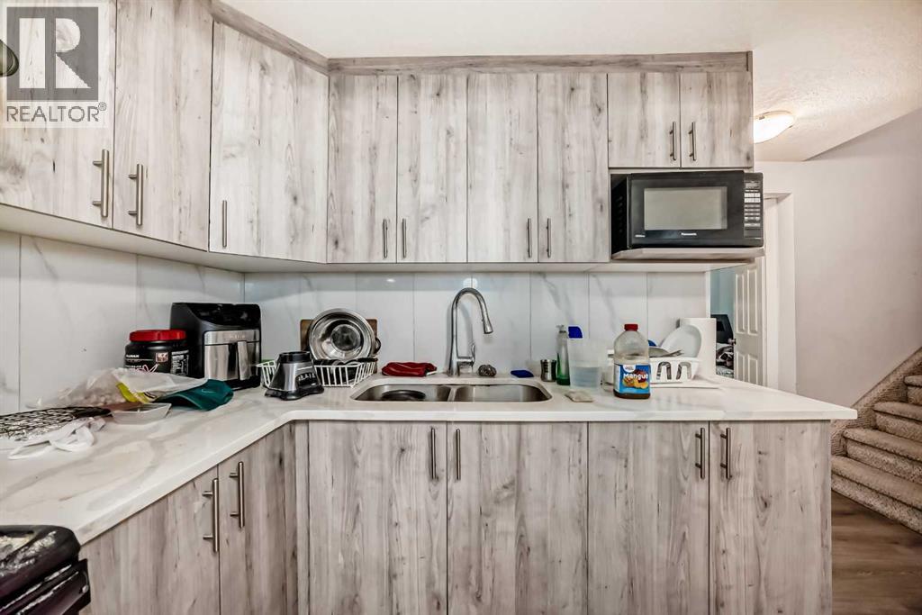 
          88 Taralea Gardens Northeast
            <br/>
            <span>Calgary</span>
            , 
            <span>AB</span>
             <span>T3J4W5</span>
         - Photo 25