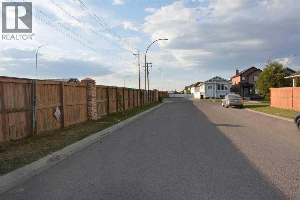 
          88 Taralea Gardens Northeast
            <br/>
            <span>Calgary</span>
            , 
            <span>AB</span>
             <span>T3J4W5</span>
         - Photo 36