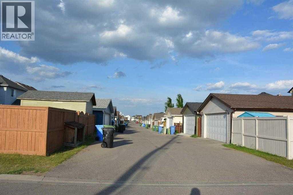 
          88 Taralea Gardens Northeast
            <br/>
            <span>Calgary</span>
            , 
            <span>AB</span>
             <span>T3J4W5</span>
         - Photo 37