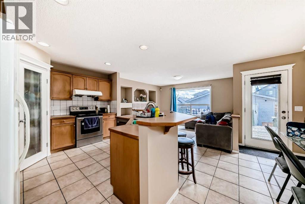 
          88 Taralea Gardens Northeast
            <br/>
            <span>Calgary</span>
            , 
            <span>AB</span>
             <span>T3J4W5</span>
         - Photo 7