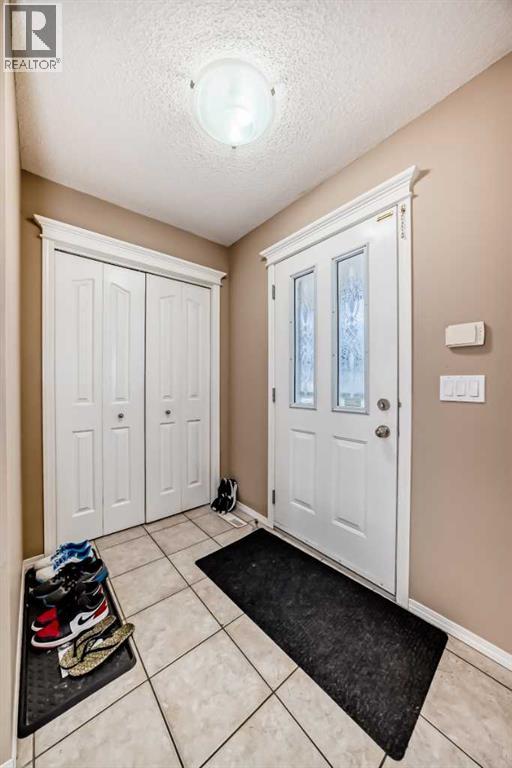 
          88 Taralea Gardens Northeast
            <br/>
            <span>Calgary</span>
            , 
            <span>AB</span>
             <span>T3J4W5</span>
        