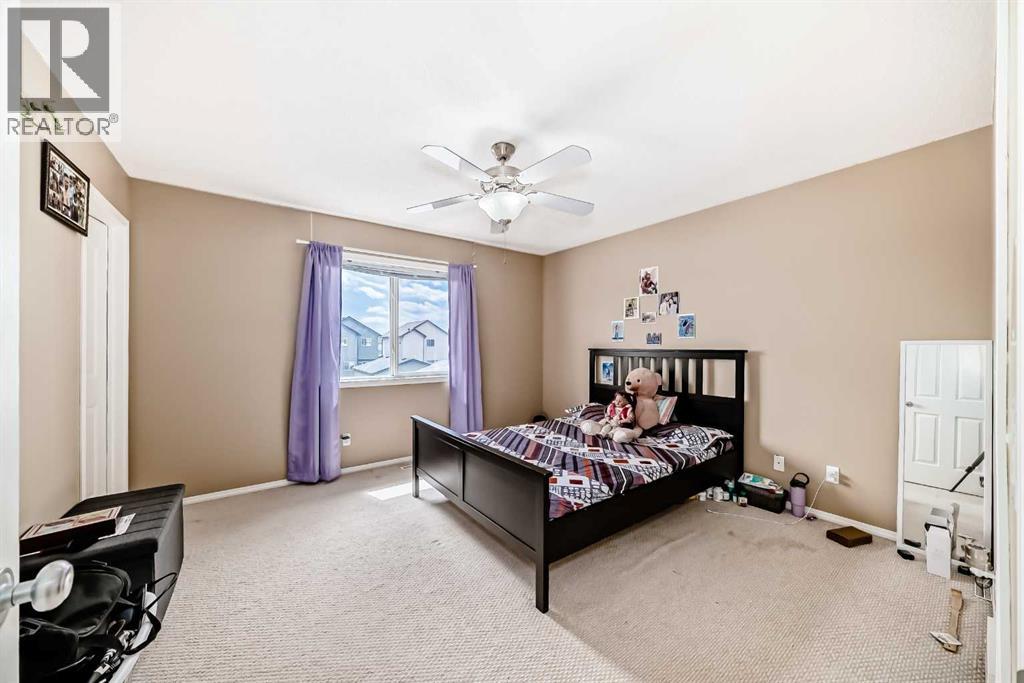 
          88 Taralea Gardens Northeast
            <br/>
            <span>Calgary</span>
            , 
            <span>AB</span>
             <span>T3J4W5</span>
         - Photo 15