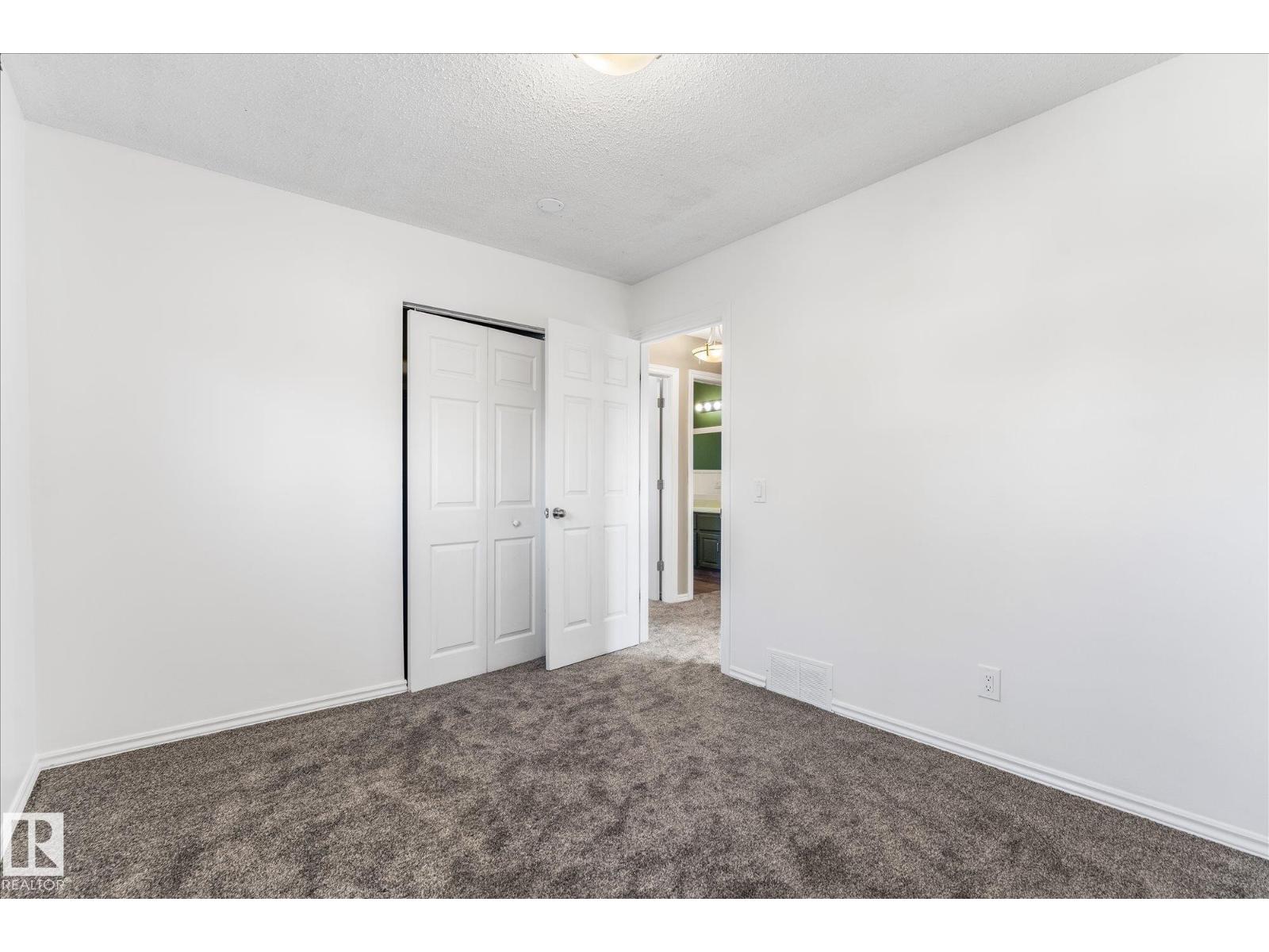 2626 49 ST NW, Edmonton