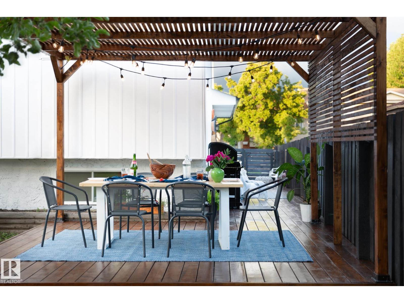 2626 49 ST NW, Edmonton