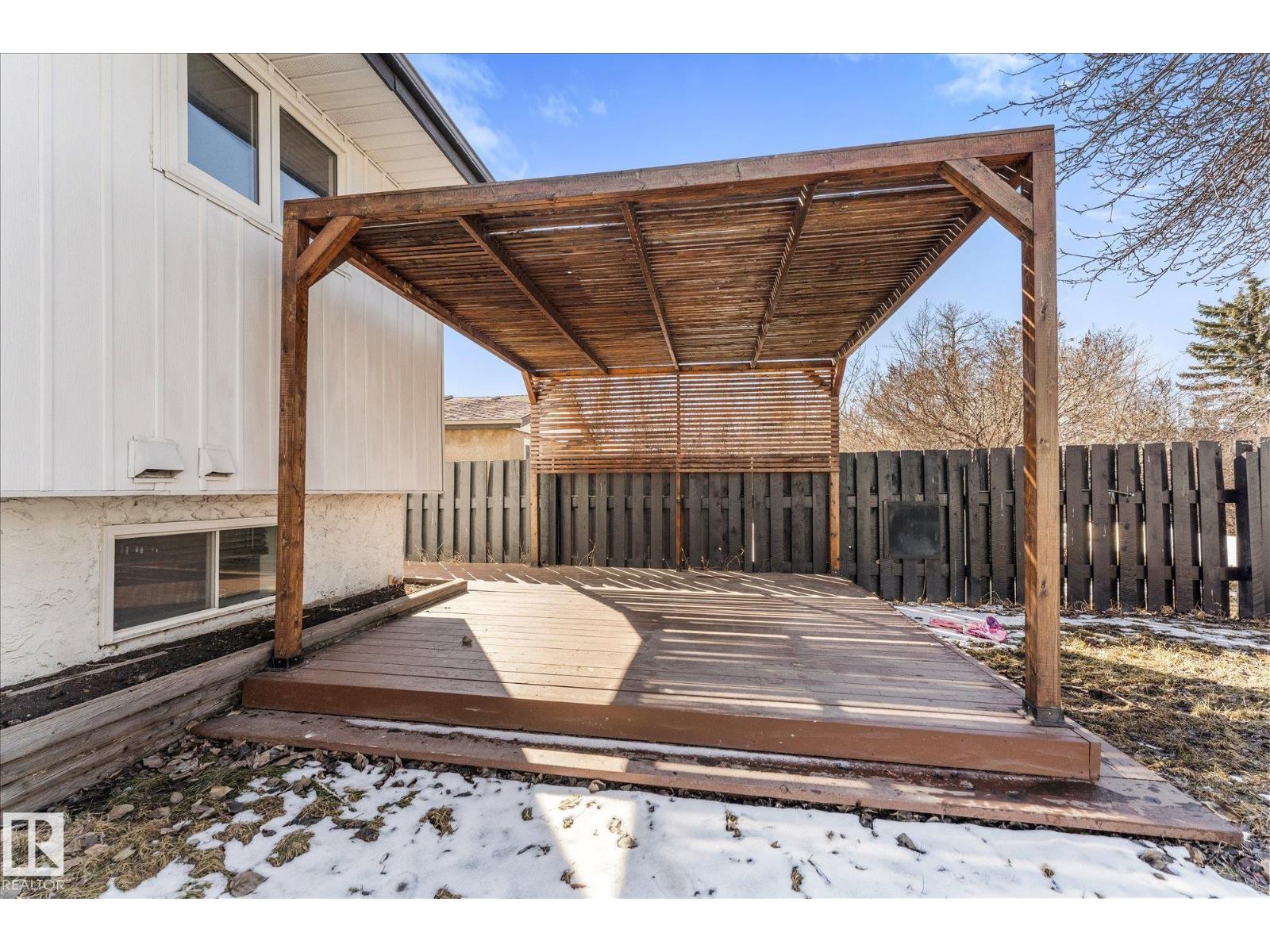 2626 49 ST NW, Edmonton