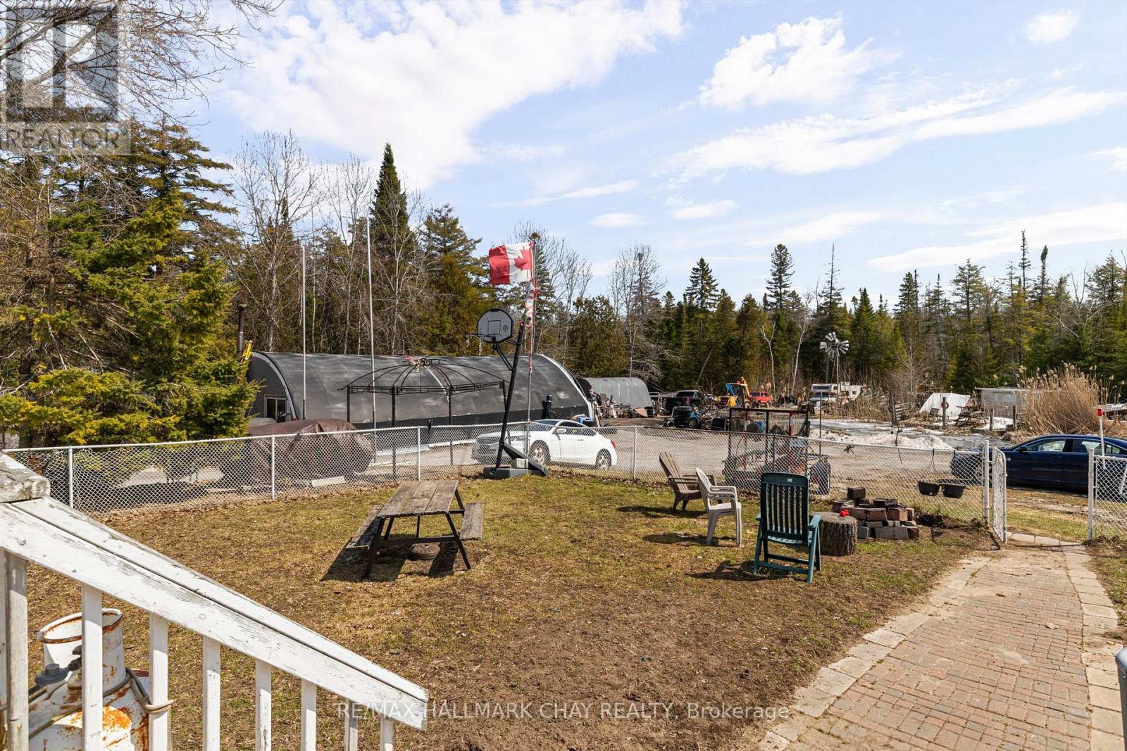 2121 KLONDIKE PARK ROAD - 19