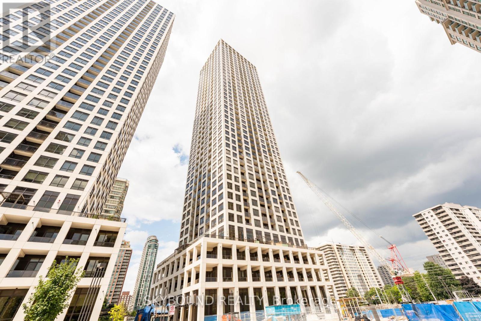 3405 - 30 ELM DRIVE W