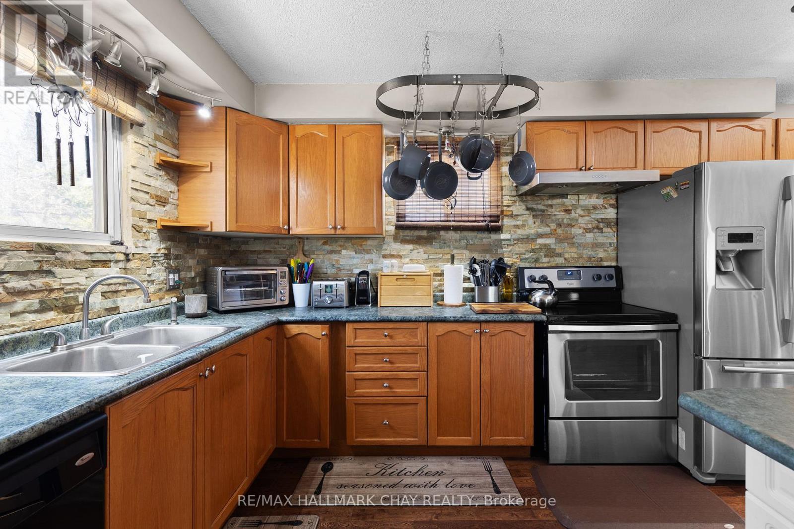 2121 KLONDIKE PARK ROAD - 9