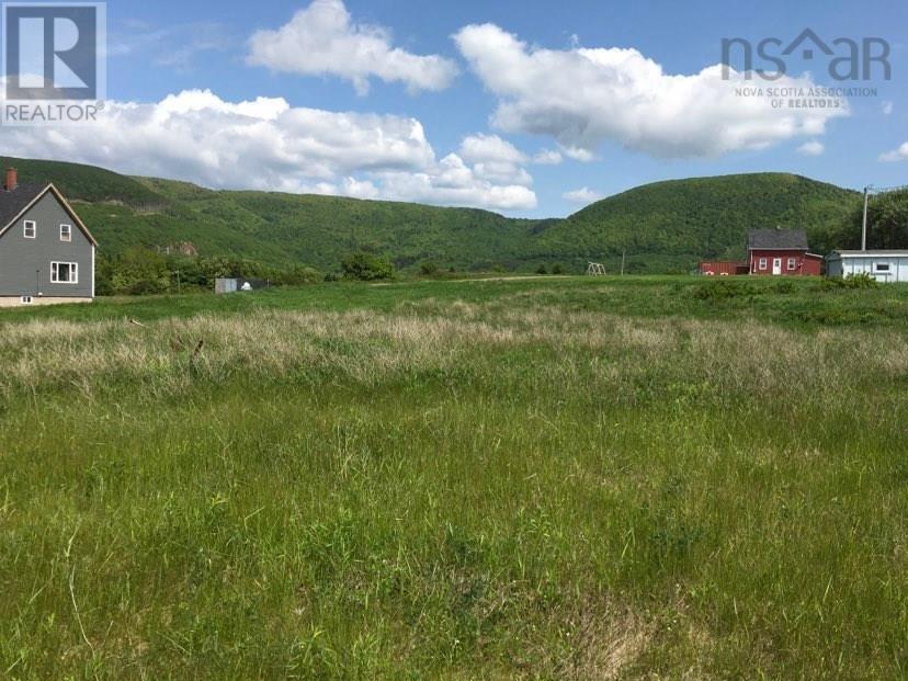 Property 4 of 10 of Cabot Trail