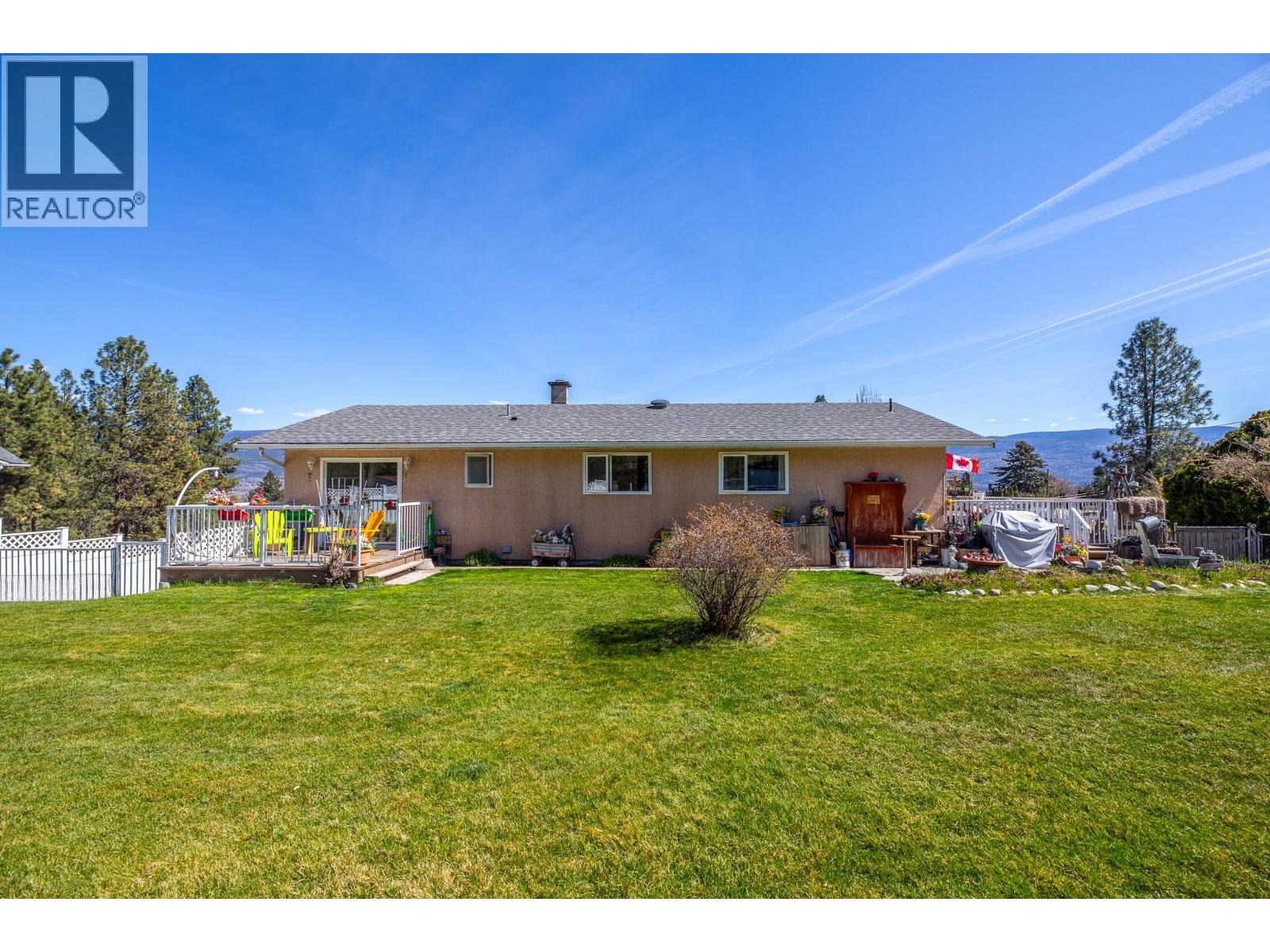  2210 West Bench Drive, Penticton