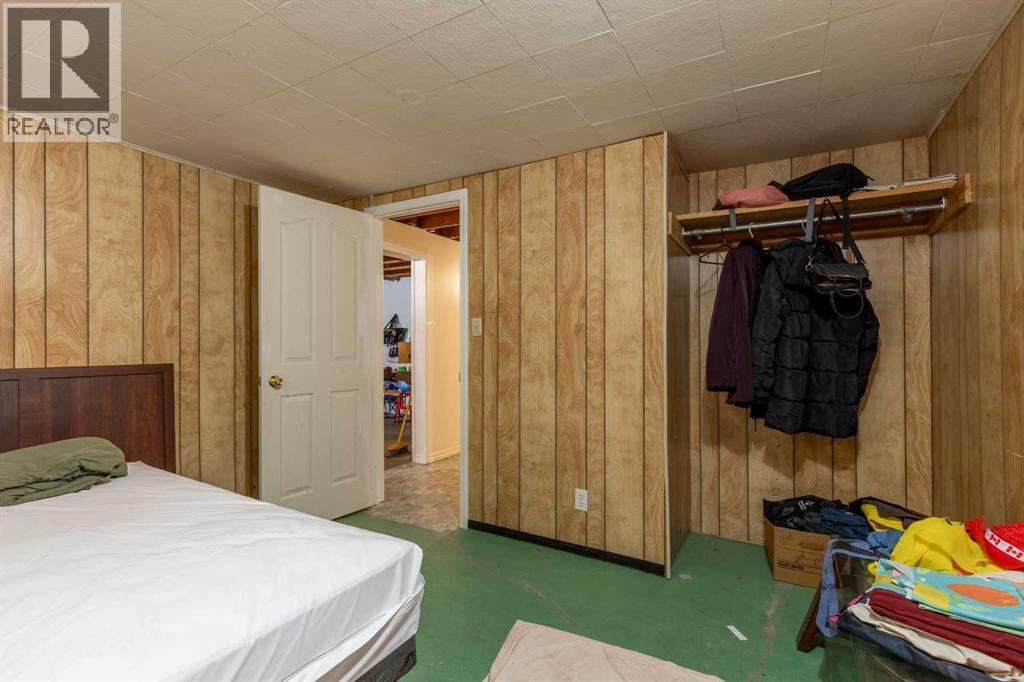 622 & 624 22 STREET N - 21