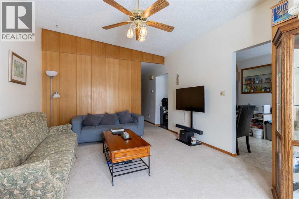 622 & 624 22 STREET N - 23