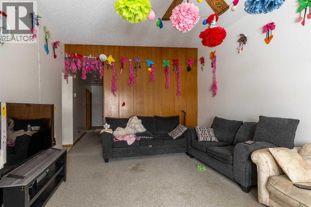 622 & 624 22 STREET N - 5