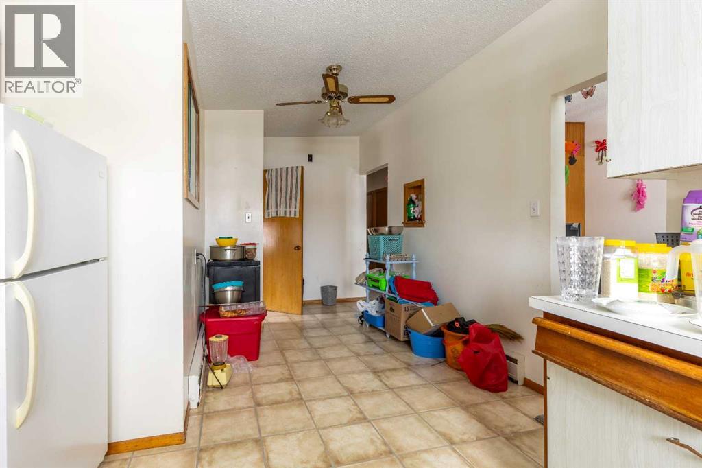 622 & 624 22 STREET N - 8