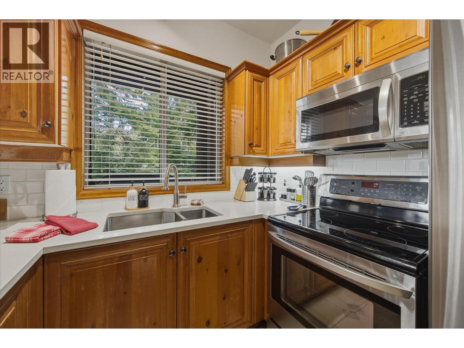 8 4891 PAINTED CLIFF ROAD, Whistler