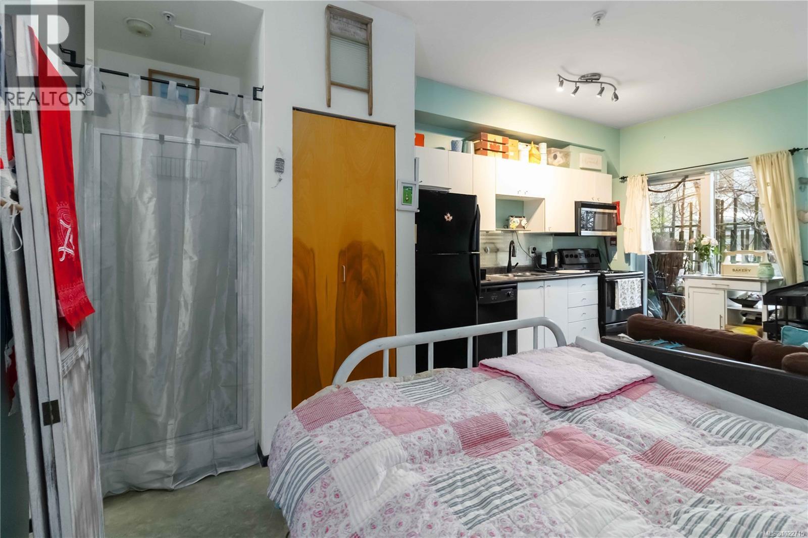 #108 932 JOHNSON ST - 8