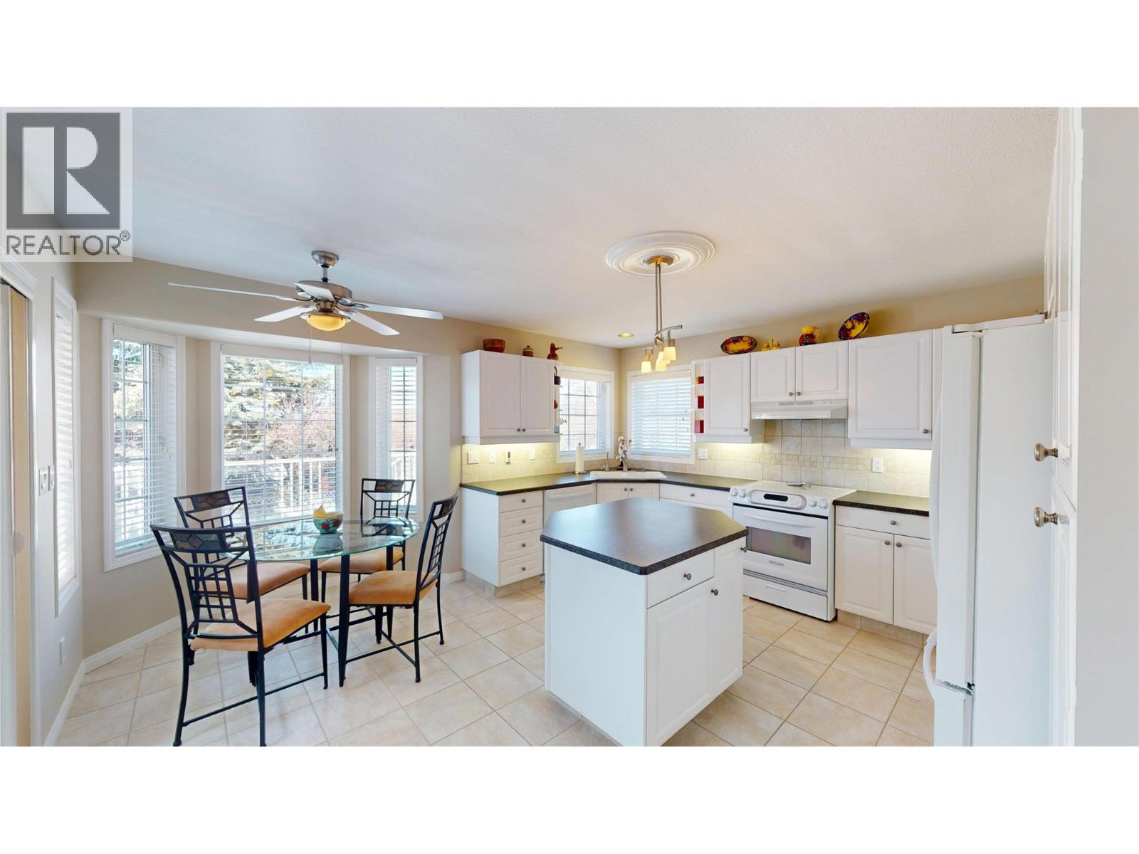 804 16th Street S, Cranbrook