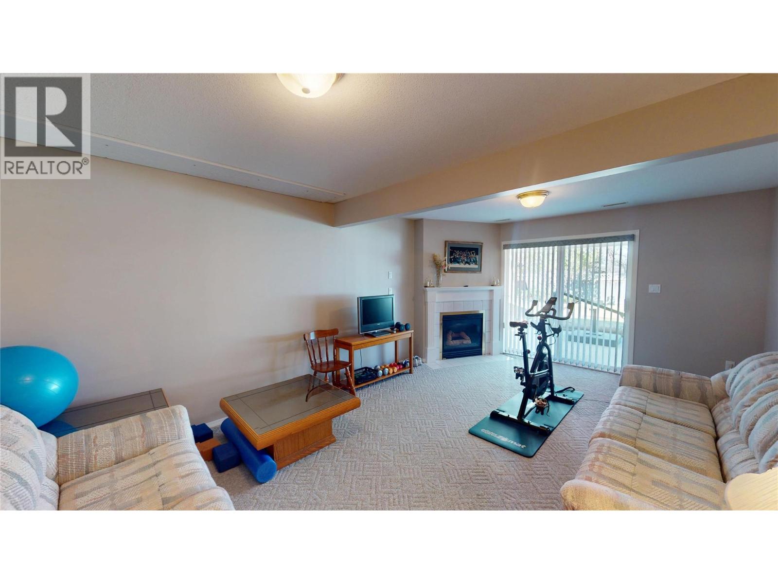 804 16th Street S, Cranbrook