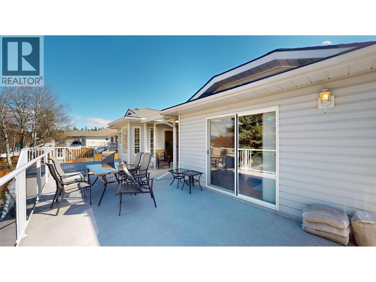 804 16th Street S, Cranbrook