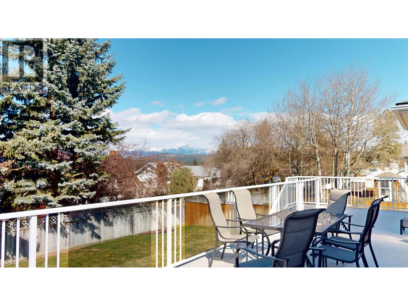 804 16th Street S, Cranbrook