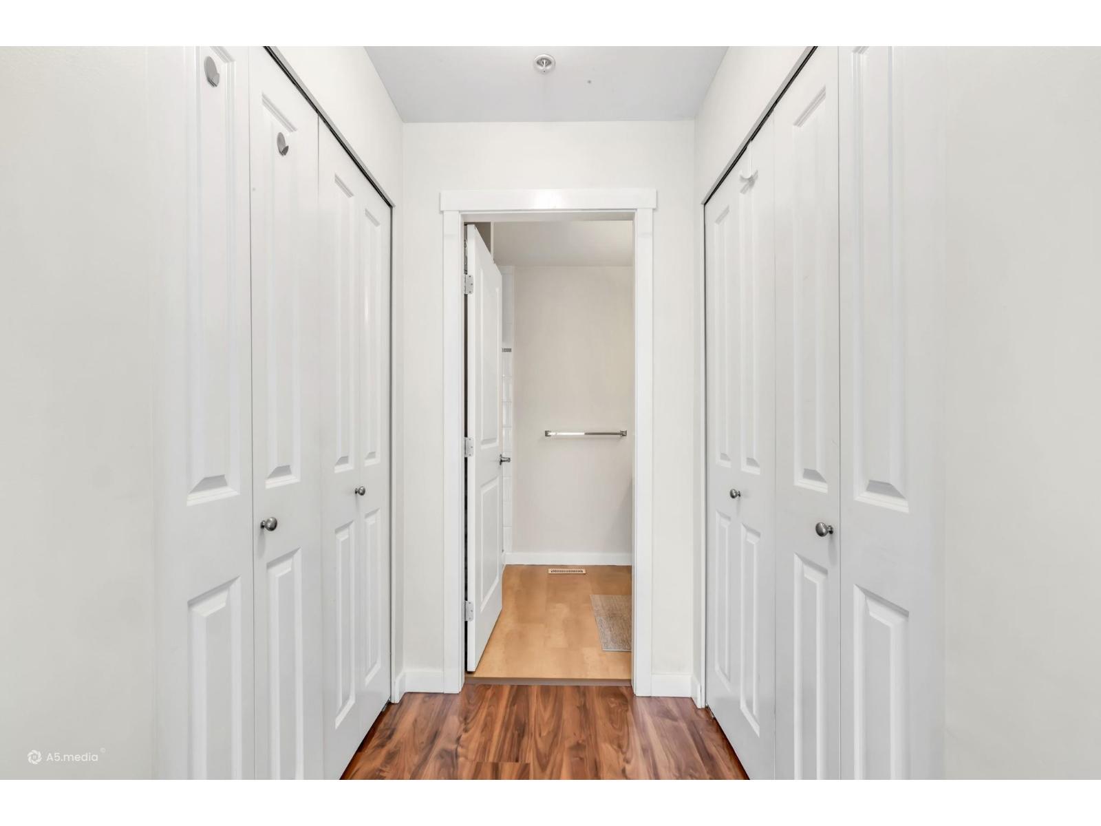 102 12040 68 AVENUE, Surrey