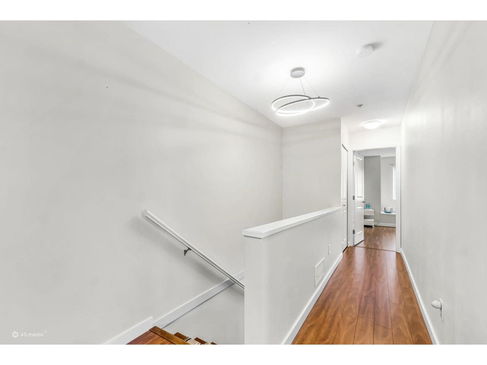 102 12040 68 AVENUE, Surrey