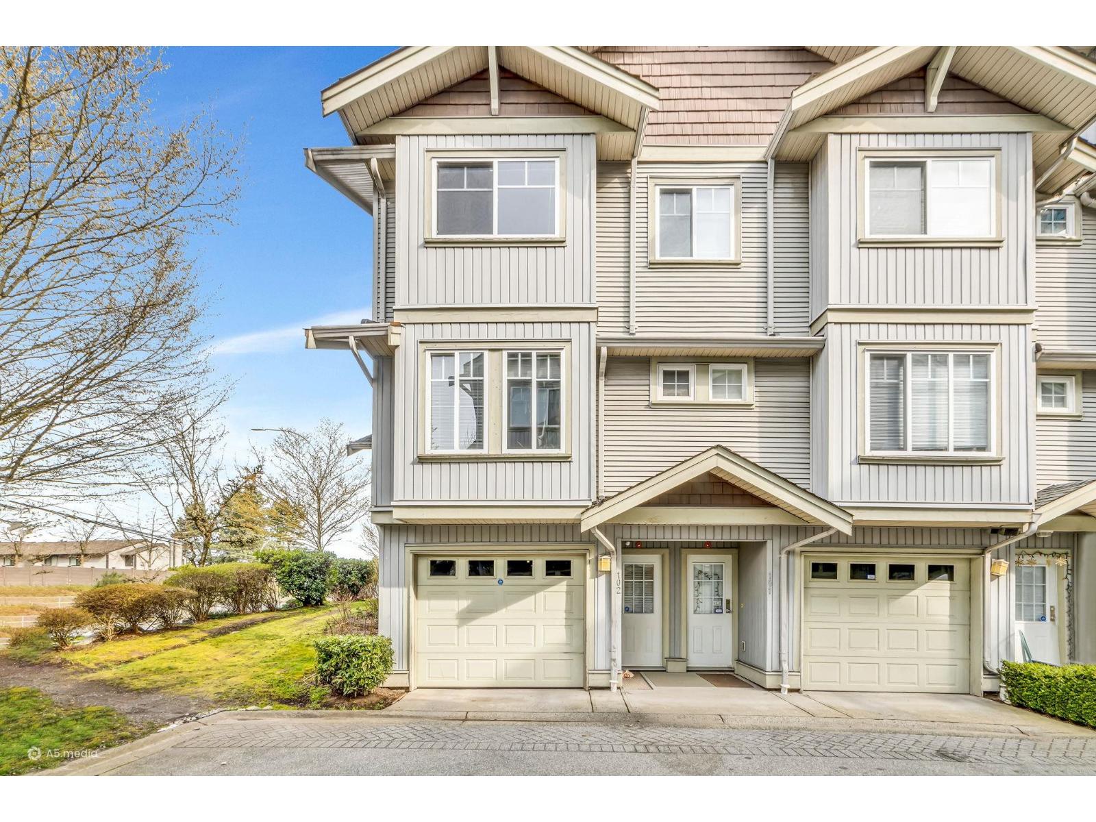 102 12040 68 AVENUE, Surrey