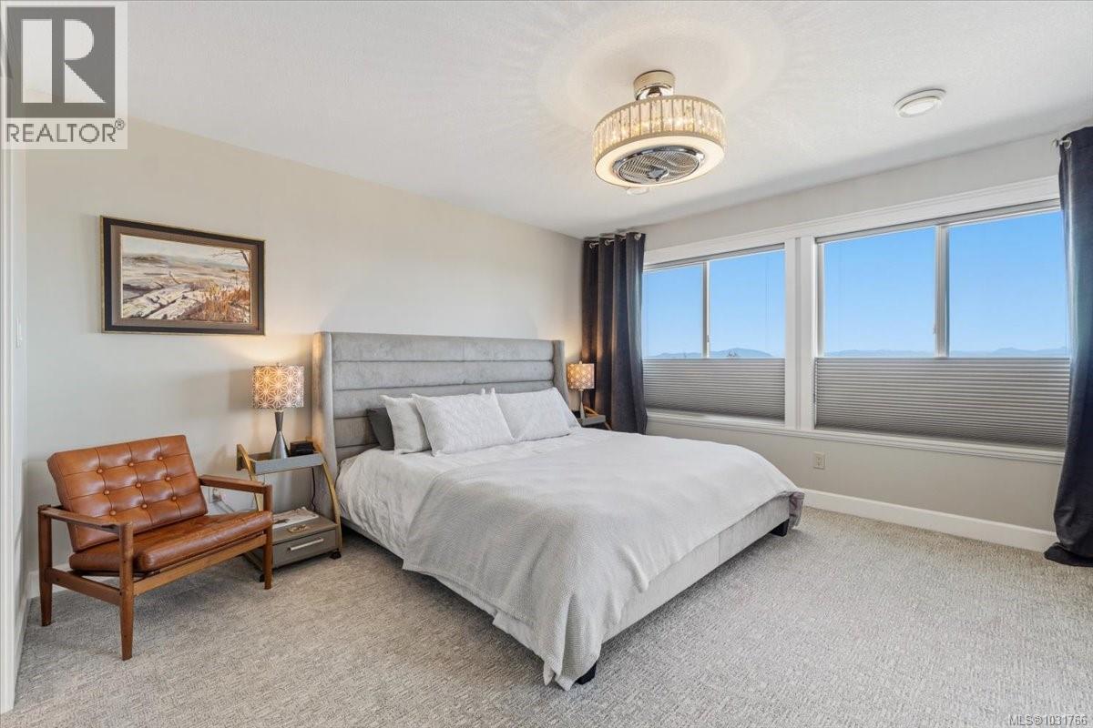 5647 OCEANVIEW TERR - 12