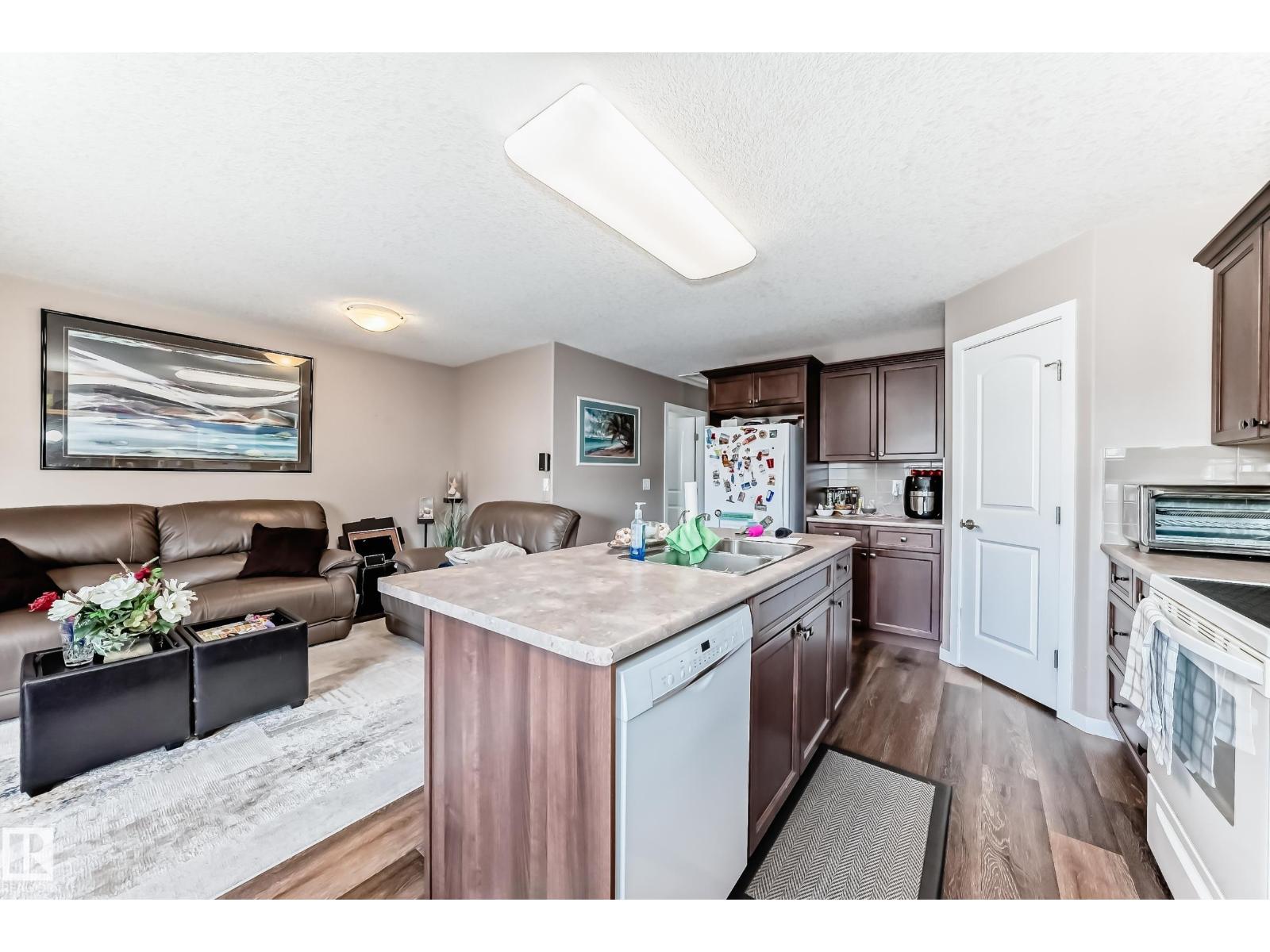 16737 60St NW, Edmonton