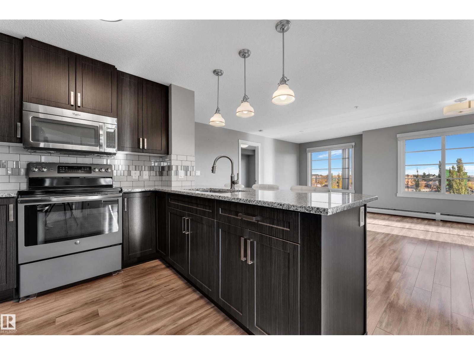 #319 3670 139 AV NW, Edmonton