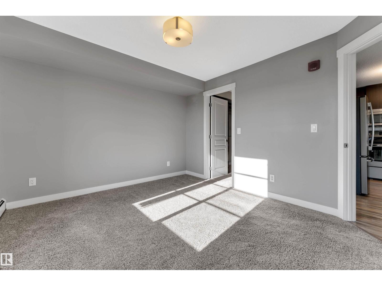 #319 3670 139 AV NW, Edmonton