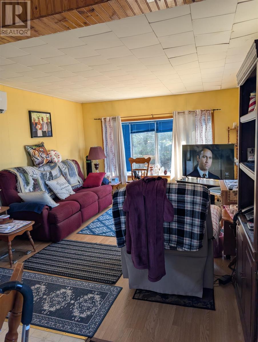 1516 FREETOWN ROAD - 8