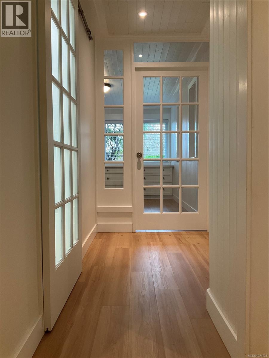 #114 2100 GRANITE ST - 23