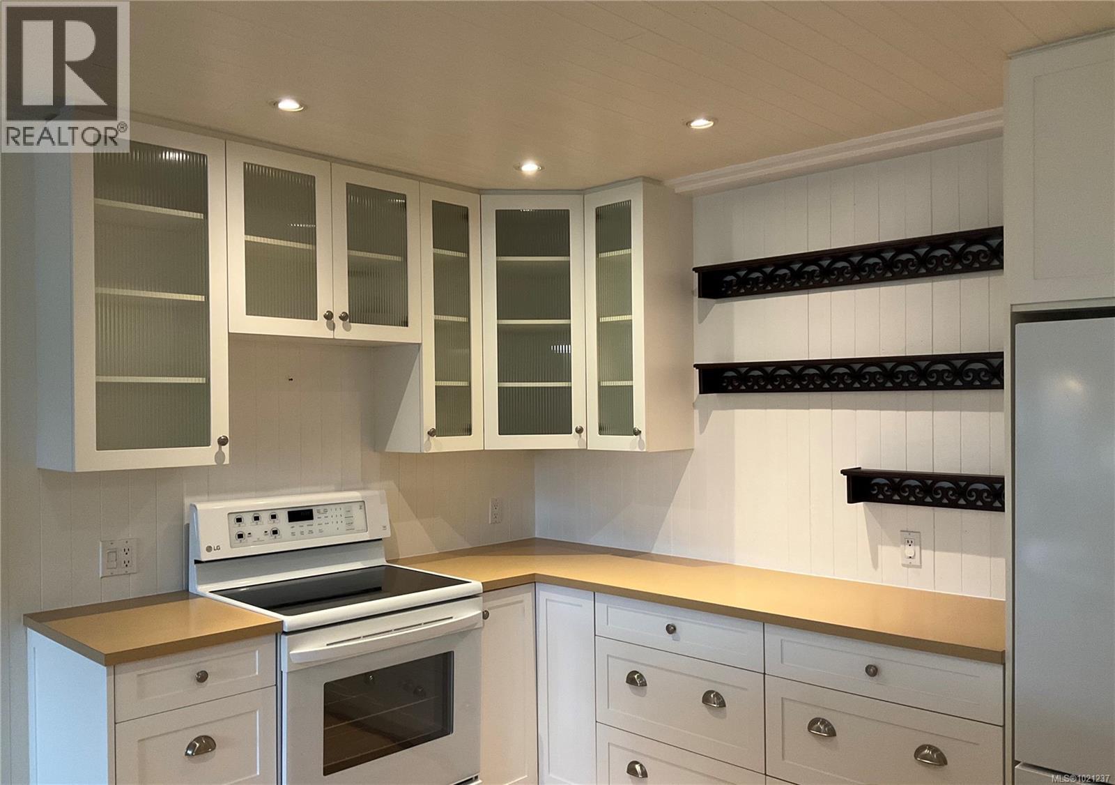 #114 2100 GRANITE ST - 4