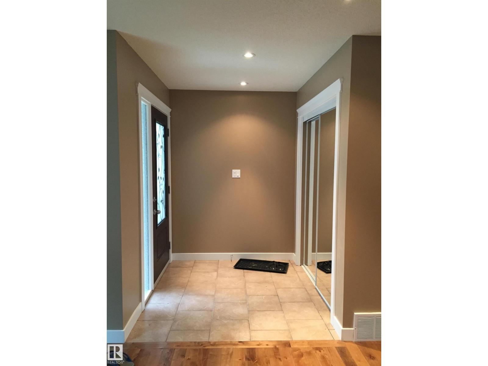 12226 88 ST NW NW, Edmonton