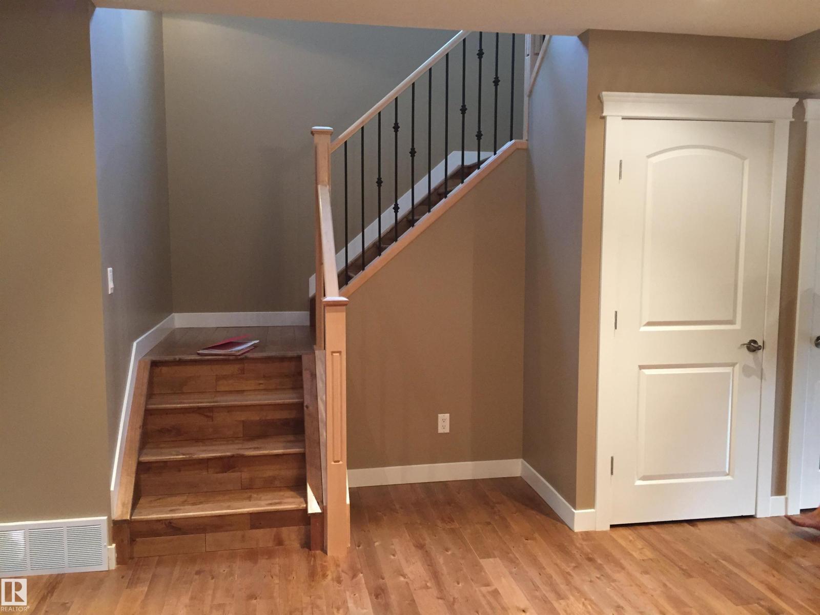 12224 88 ST NW NW, Edmonton