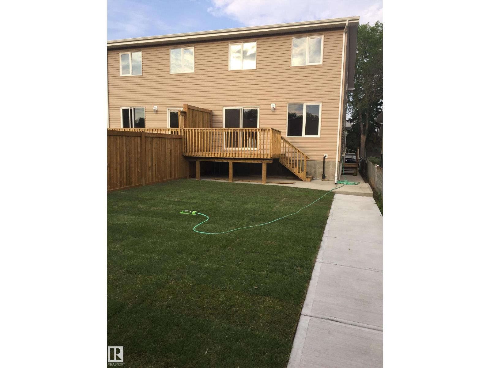 12224 88 ST NW NW, Edmonton