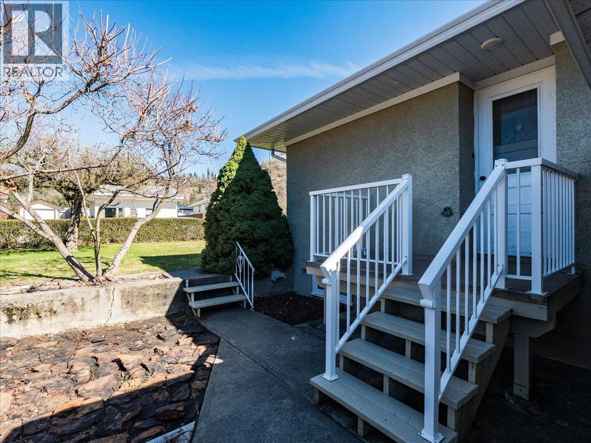 526 Portia Crescent - 42