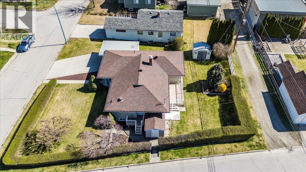 526 PORTIA CRESCENT - 68