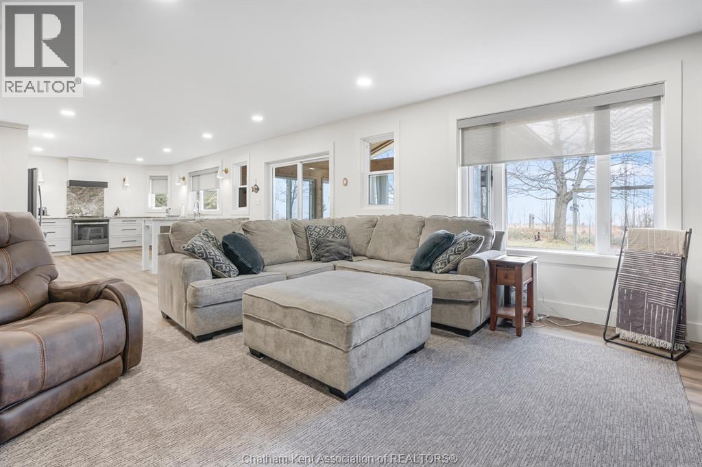 17938 Lakeshore ROAD - 17
