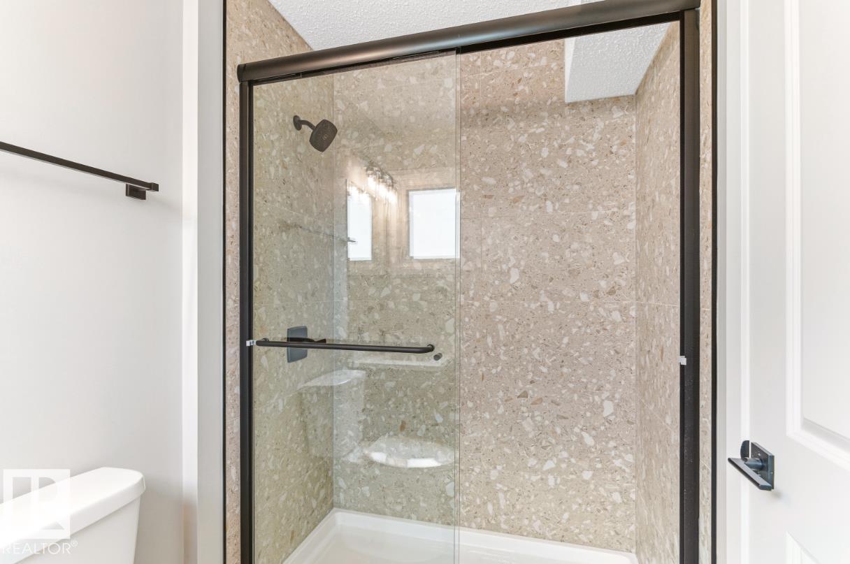 1412 KNOTTWOOD RD E NW, Edmonton