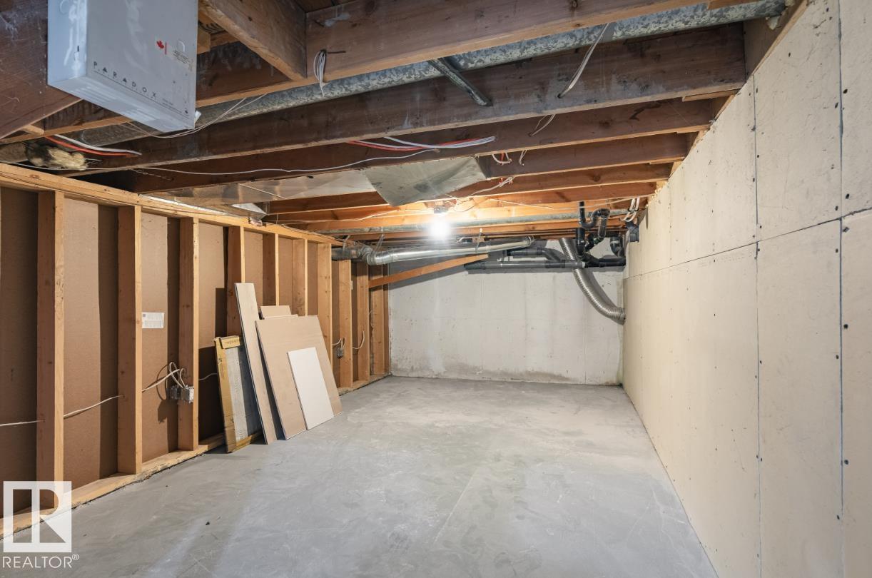 1412 KNOTTWOOD RD E NW, Edmonton