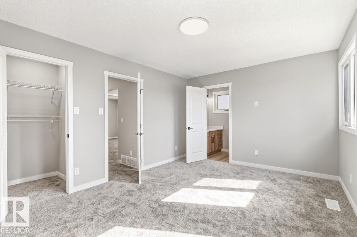 1412 KNOTTWOOD RD E NW, Edmonton