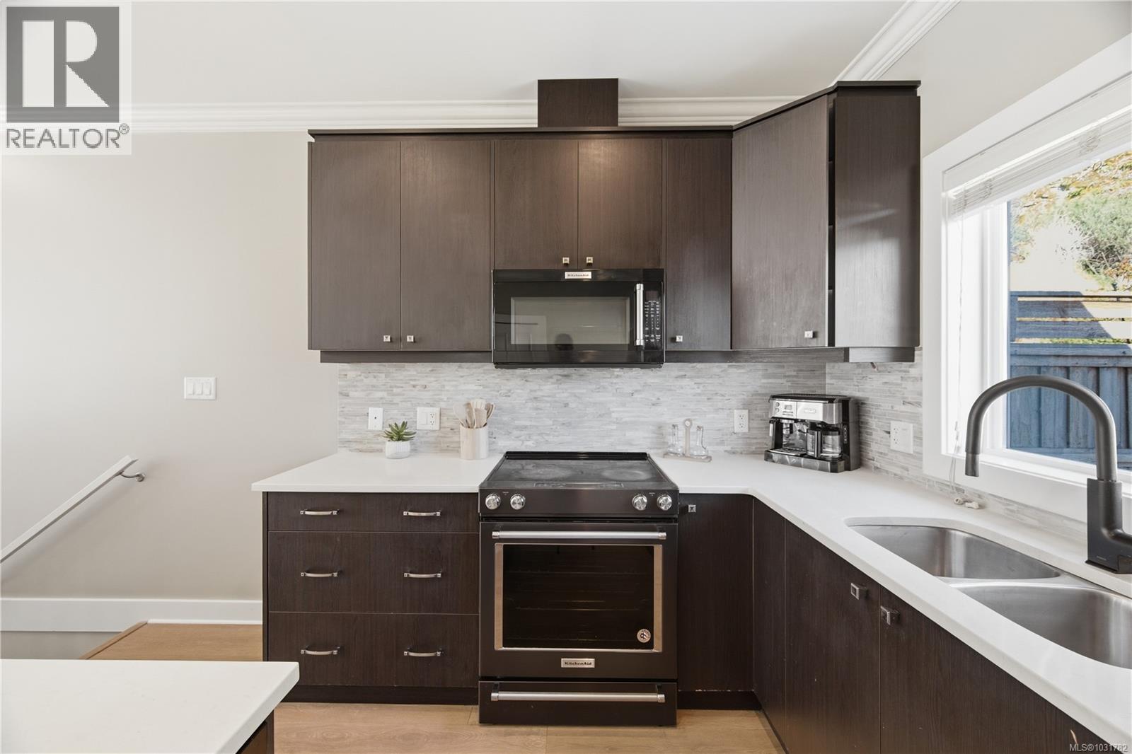 104 3439 Ambrosia Cres, Langford