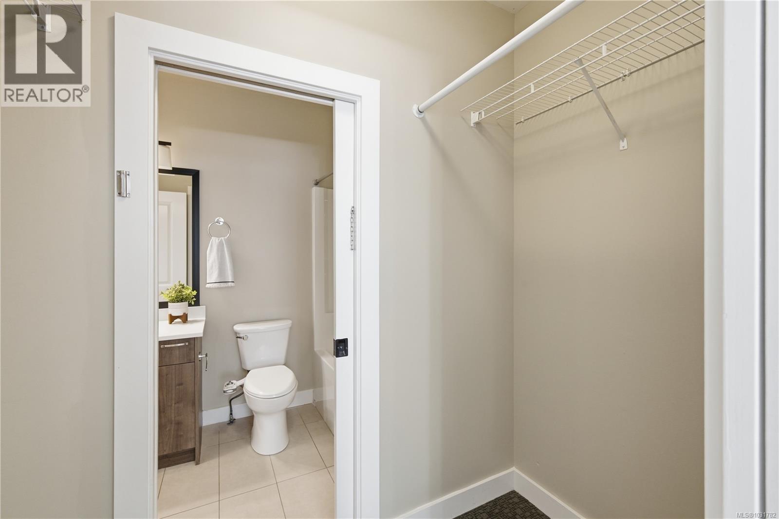 104 3439 Ambrosia Cres, Langford